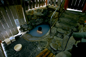 湯の峰温泉-つぼ湯7